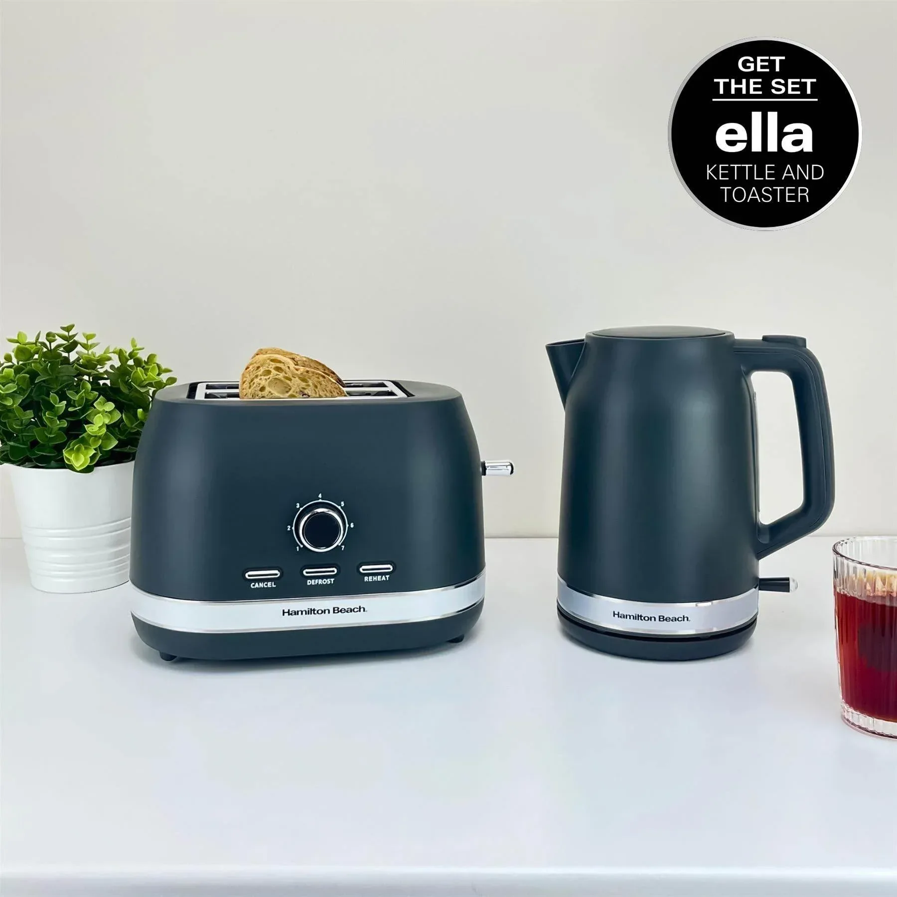 Hamilton Beach Ella 1.7L Kettle - Matte Charcoal - Image 9